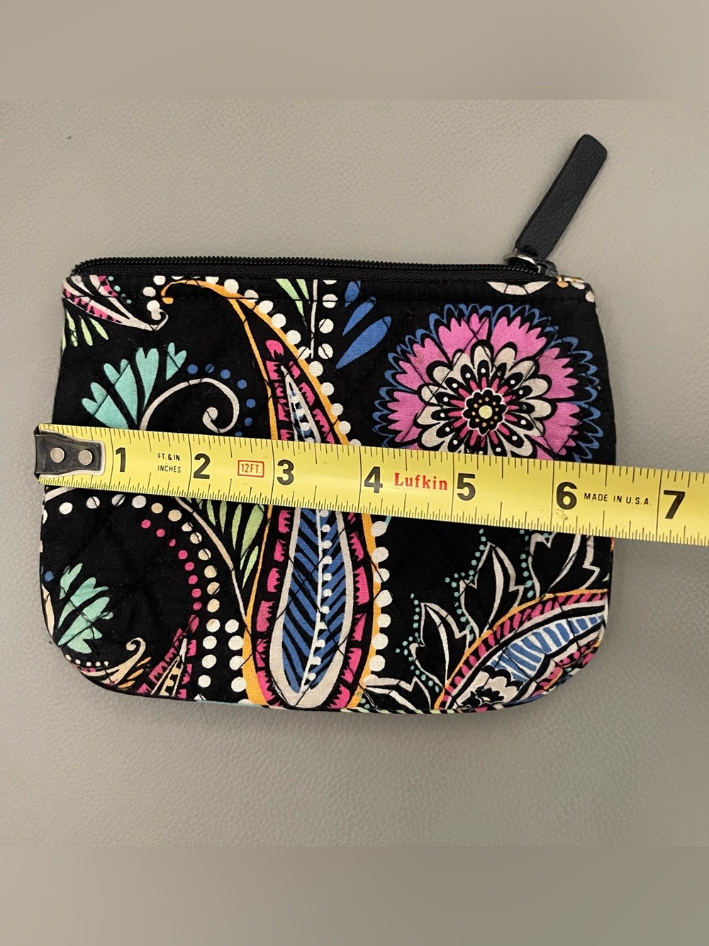 Vera Bradley Quilted Zip Pouch Set in Retired Bandana Swirl Pattern - Picture 5 of 10